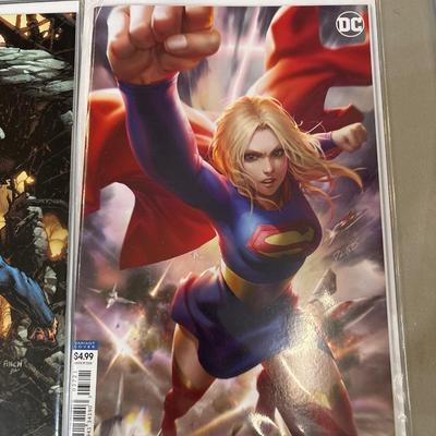 Superman, Supergirl, Wonder Woman, Oliver, Nightwing