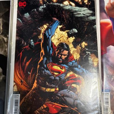 Superman, Supergirl, Wonder Woman, Oliver, Nightwing