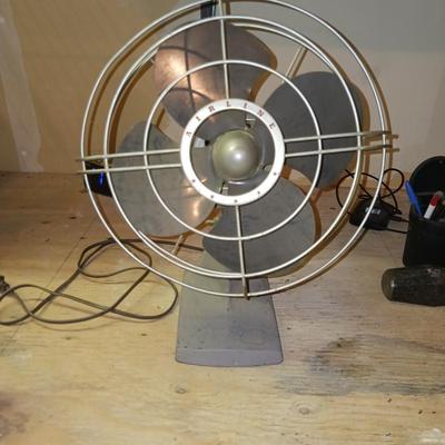 VINTAGE AIRLINE METAL FAN