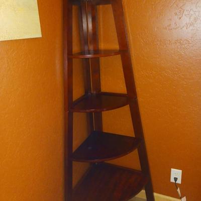 STAIR STEP CORNER SHELF