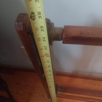 Solid Wood Amish Swivel Quilt Frame