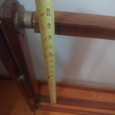 Solid Wood Amish Swivel Quilt Frame
