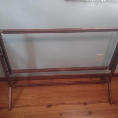 Solid Wood Amish Swivel Quilt Frame
