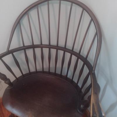 Antique Elgin A. Simonds Company Windsor Sitting Chair