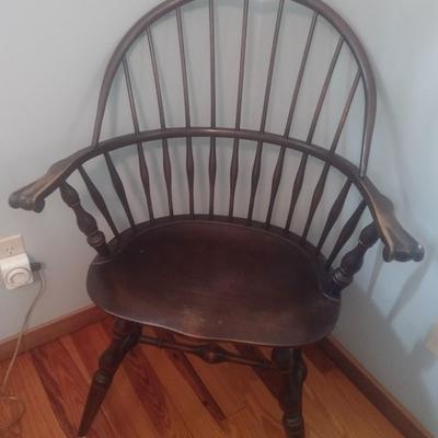 Antique Elgin A. Simonds Company Windsor Sitting Chair