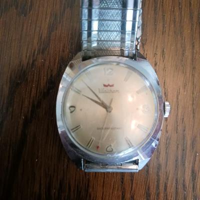 MEN'S WORKING HELBROS & WALTHAM WATCHES PLUS ARMITRON WATCH THATS NEEDS NEW BATTERY