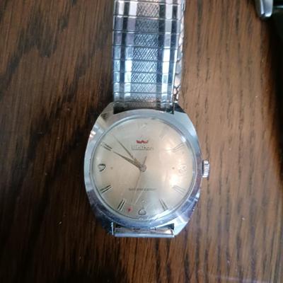 MEN'S WORKING HELBROS & WALTHAM WATCHES PLUS ARMITRON WATCH THATS NEEDS NEW BATTERY