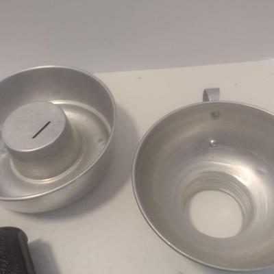 Nice Collection of Vintage Kitchen Cook Ware and Utensils