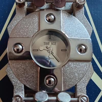 TIME AGE AND SEIKO LADIES WATCHES