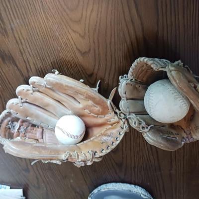 2 BASEBALL MITTS, BASEBALL AND SOFTBALL