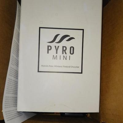 PYRO MINI HANDS FREE WIRELESS FIREBALL SHOOTER