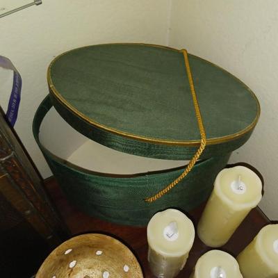 FLAMELESS CANDLES, BOXES AND MORE