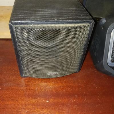 ALTEC WIRELESS SPEAKER, AM/FM RADIO AND MORE