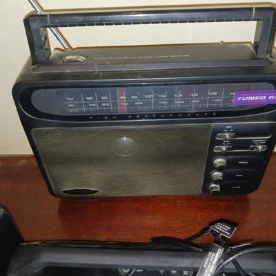 ALTEC WIRELESS SPEAKER, AM/FM RADIO AND MORE