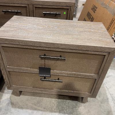 Bernhardt Casa Para Nite Stands 
