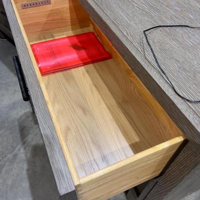 Bernhardt Casa Para Nite Stands 