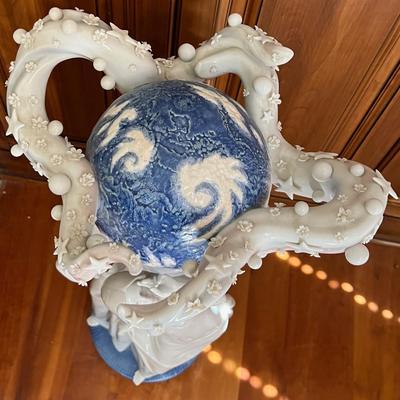 Sale Photo Thumbnail #116: Lladro "Mother Earth" Sculpture MASSIVE #49/500 Signed~

This absolutely massive Lladro titled "Mother Earth" has been retired after a limited run of 500. One of the rarer pieces. This is in great overall condition and displays beautifully, I believe it h