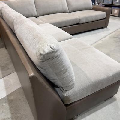 Sale Photo Thumbnail #133: Measures Larger Sofa 122 X 30 X 41 & Love Seat 80 X 40 X 31 and   Not used. Excellent  Condition we could see no damage on this sofa at all it may have gotten water on the feet but shows no signs of being wet or has any odor. .  Heavy! High quality! Pleas