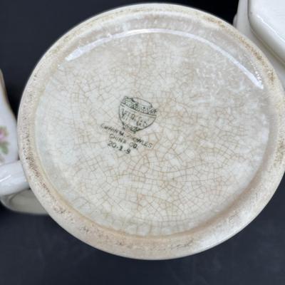 LOT 46: Vintage Utility Ware, Transferware & China: Buffalo China, Rego, Crooksville, W.R. Midwinter Ltd, Sebring Pottery