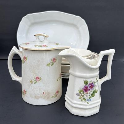 LOT 46: Vintage Utility Ware, Transferware & China: Buffalo China, Rego, Crooksville, W.R. Midwinter Ltd, Sebring Pottery