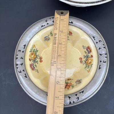 LOT 46: Vintage Utility Ware, Transferware & China: Buffalo China, Rego, Crooksville, W.R. Midwinter Ltd, Sebring Pottery