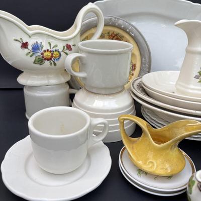 LOT 46: Vintage Utility Ware, Transferware & China: Buffalo China, Rego, Crooksville, W.R. Midwinter Ltd, Sebring Pottery