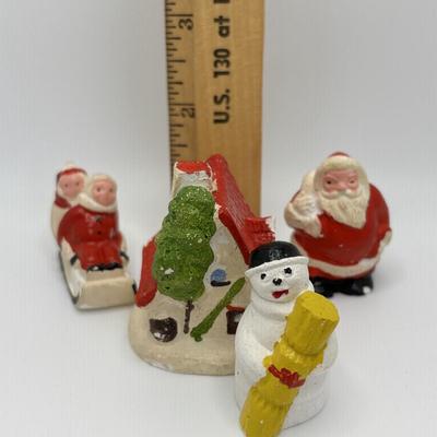 LOT 52: Vintage Christmas Decor