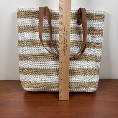 LOT 55: Thirty-One Jewel Crossbody Bag with Thirty-One Around Town Tote & Ruby Mini Bag in White Striped Straw