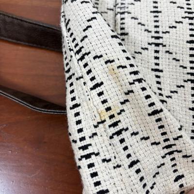 LOT 55: Thirty-One Jewel Crossbody Bag with Thirty-One Around Town Tote & Ruby Mini Bag in White Striped Straw