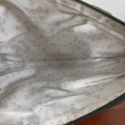 LOT 56: Thirty-One Camouflage #BODYGOALS Tote Bag
