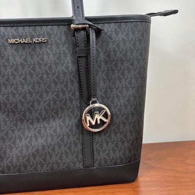 LOT 60: Michael Kors Jet Set Travel Signature Tote Bag & Monogram Wristlet