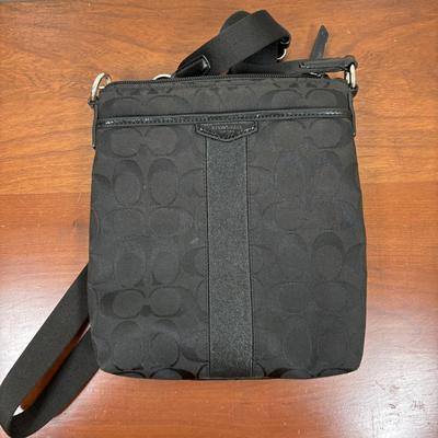 LOT 62: Coach Signature Stripe Swing Pack Crossbody