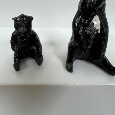 LOT 63: Miniature Cast Metal Animals