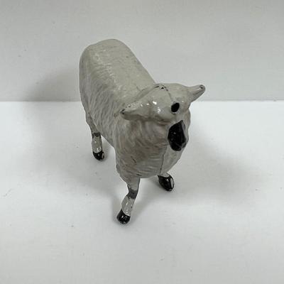 LOT 63: Miniature Cast Metal Animals