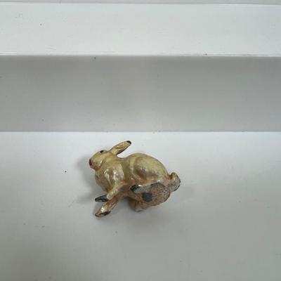 LOT 63: Miniature Cast Metal Animals