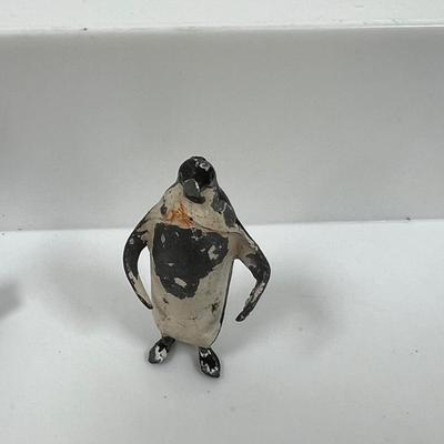 LOT 63: Miniature Cast Metal Animals