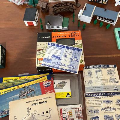 LOT 64: Vintage Plastic Ville and More