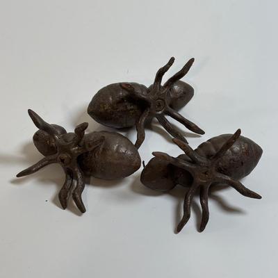 LOT 67: Cast Metal Ants, Frog, Grasshoppers & Lily Pad w/Frog Sundail