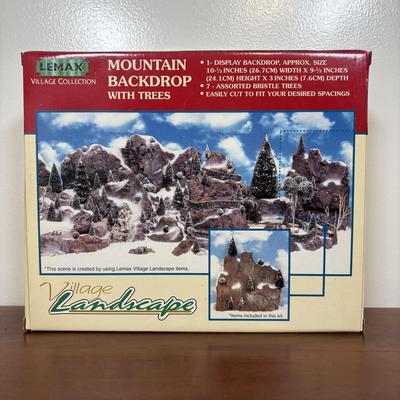 LOT 69: Lemax Village Landscapes & Vail Ski House