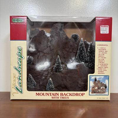 LOT 69: Lemax Village Landscapes & Vail Ski House