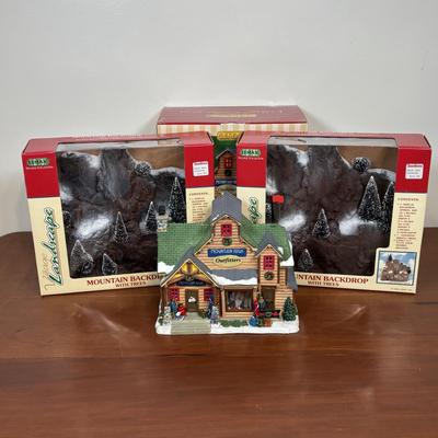 LOT 69: Lemax Village Landscapes & Vail Ski House
