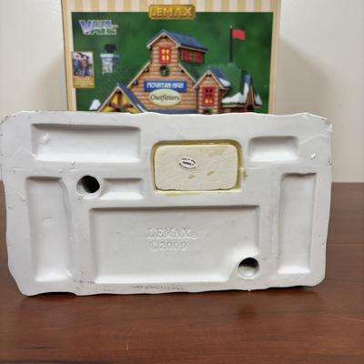 LOT 69: Lemax Village Landscapes & Vail Ski House
