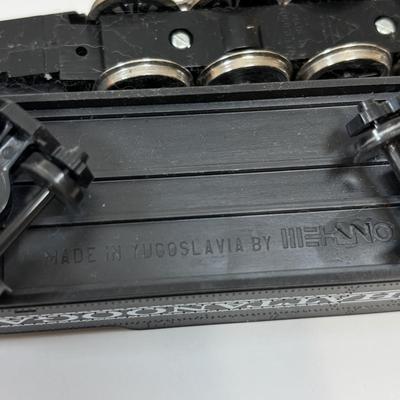 LOT 71: Tyco Pak1 Transformer, Made in Yugoslavia Train Cars, Train Trestle, Tunnel