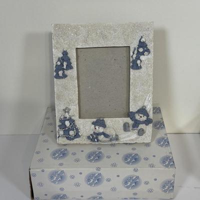 LOT 76: Encore Snow Buddies