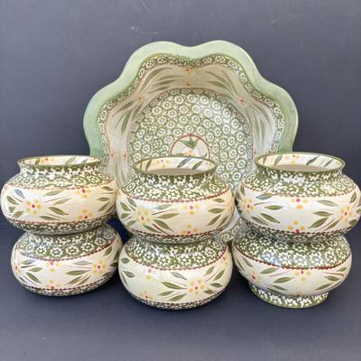 LOT 81: Temptations Old World Green Ovenware Dishes