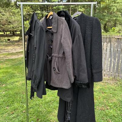 LOT 85: Jackets & Coats: Styles & Sizes Vary
