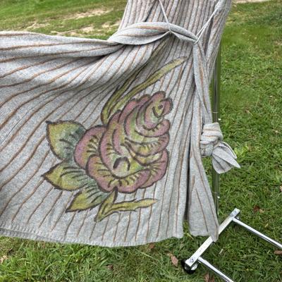 LOT 87: Ladies Clothing: Styles & Sizes Vary