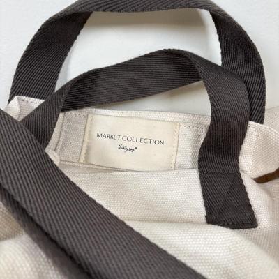 LOT 93: Collection of Thirty-One Tote Bags & Clutch Bags