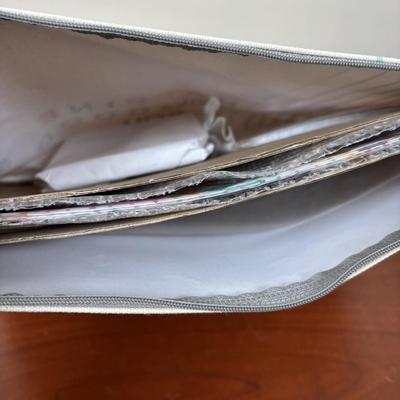 LOT 93: Collection of Thirty-One Tote Bags & Clutch Bags