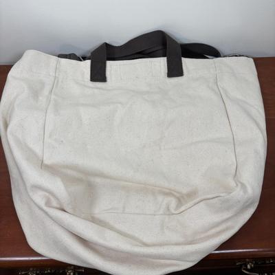 LOT 93: Collection of Thirty-One Tote Bags & Clutch Bags
